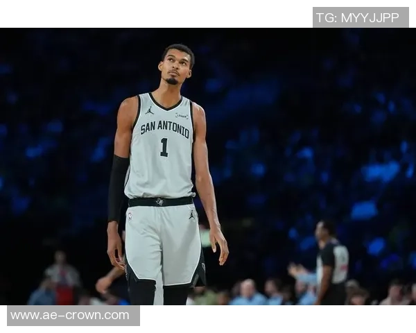 追梦与文班齐肩并进卡斯尔重塑马刺赢球文化的重要角色